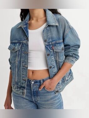 Levi's Premium 90s Trucker Jean Jacket 100% cotton light-washed size S